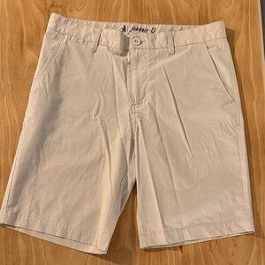 johnnie-O Men's Cream Flat Front Shorts